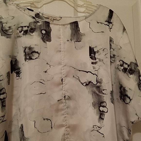 Blouse - Picture 2 of 3